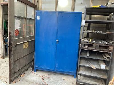 Overview picture of Cabinet